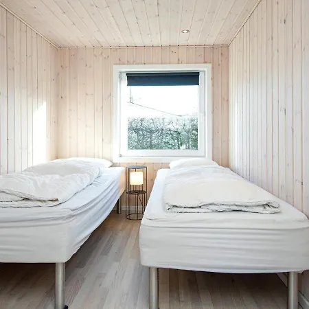 4 Person In Borkop-by Traum *